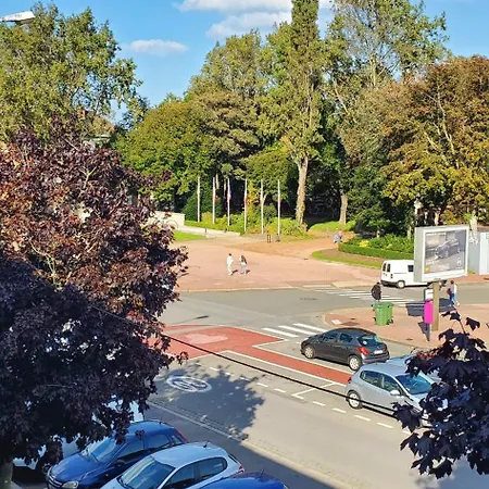 Le Clemenceau Appart-calais Nord-balcon-plage カレー